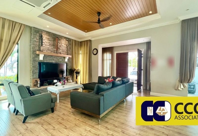 Panorama Lapangan Akasia @ Botani