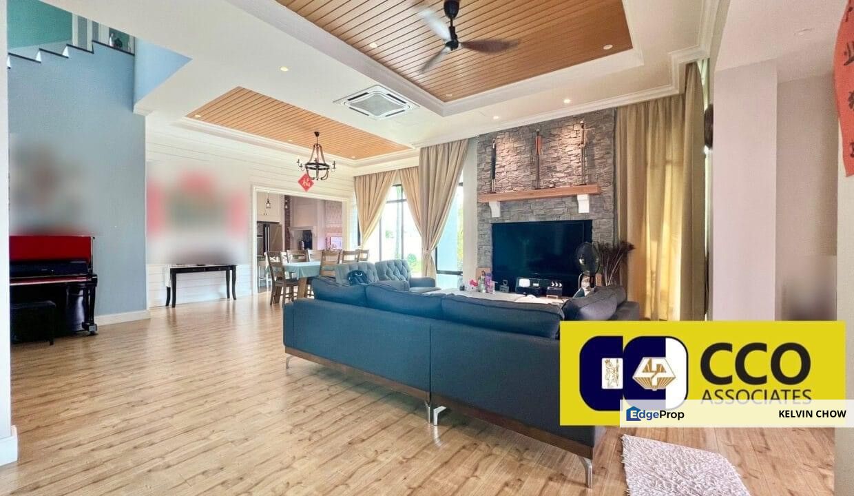 Lapangan Akasia Double Storey Bungalow House - Nearby Botani & Pengkalan Station 18, Perak, Ipoh