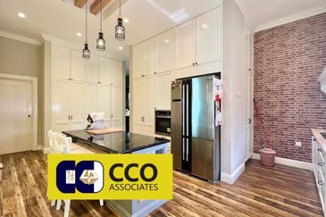 Panorama Lapangan Akasia @ Botani