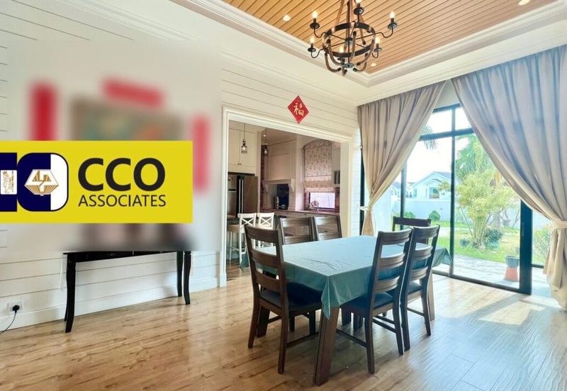 Panorama Lapangan Akasia @ Botani