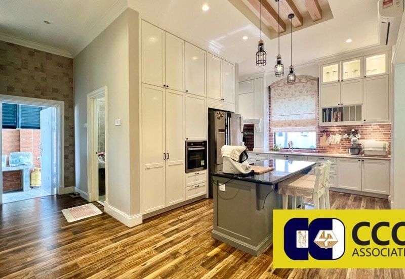 Panorama Lapangan Akasia @ Botani