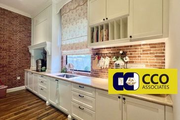 Panorama Lapangan Akasia @ Botani