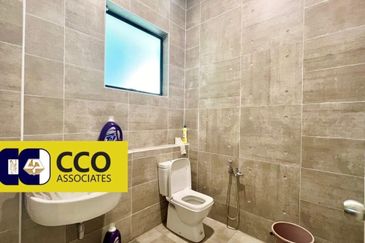 Panorama Lapangan Akasia @ Botani