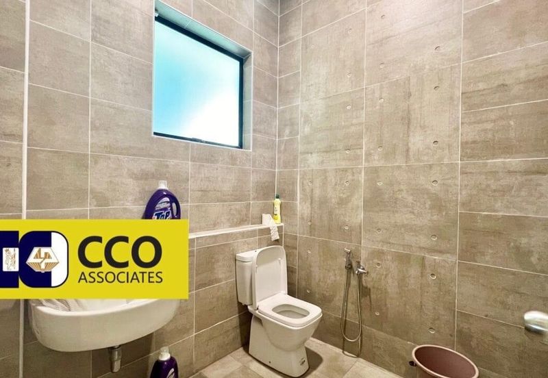 Panorama Lapangan Akasia @ Botani