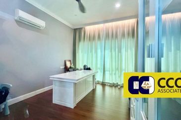 Panorama Lapangan Akasia @ Botani