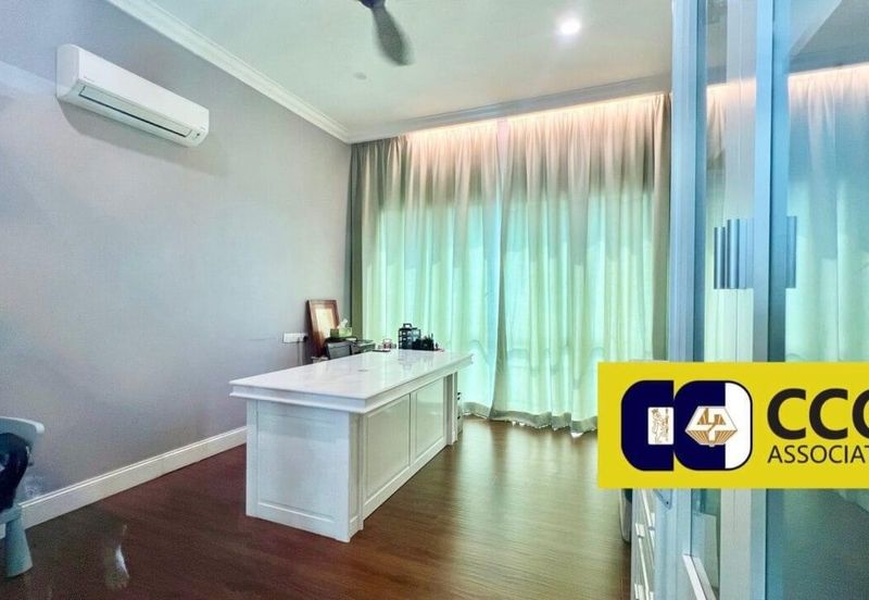 Panorama Lapangan Akasia @ Botani