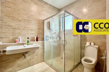 Panorama Lapangan Akasia @ Botani