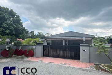 JALAN TAMBUN (JALAN RAJA DIHILIR)