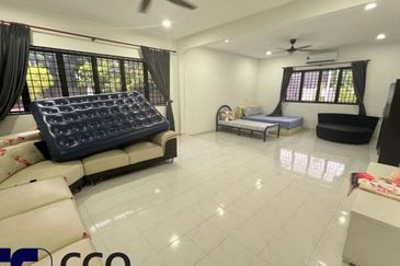 JALAN TAMBUN (JALAN RAJA DIHILIR)