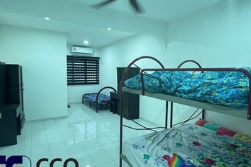 JALAN TAMBUN (JALAN RAJA DIHILIR)