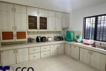 JALAN TAMBUN (JALAN RAJA DIHILIR)