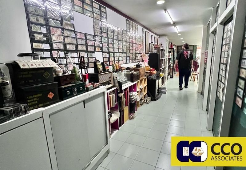 Persiaran Greenhill, Kampung Jawa