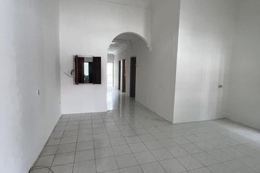 Panorama Lapangan Perdana