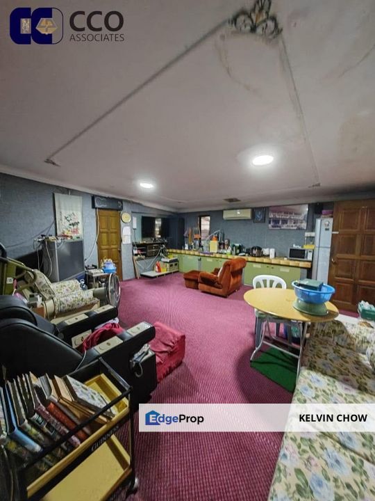 Gunung Rapat Taman Cempaka Double Storey Corner House, Perak, Ipoh