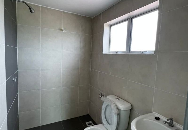 DESA LAHAT SRI -WANG