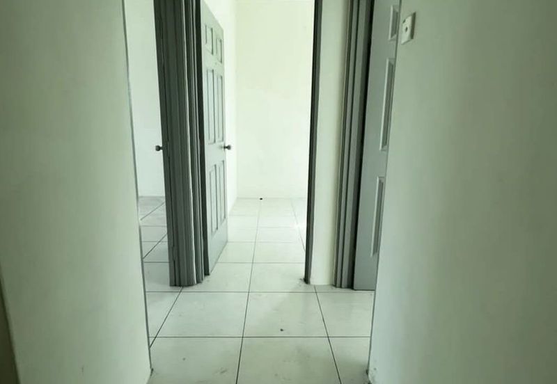 DESA LAHAT SRI -WANG