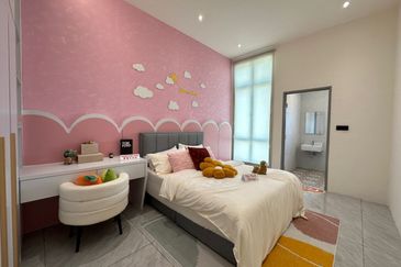 Panoraman Lapangan Perdana - Bandar Seri Botani Freehold Double Storey