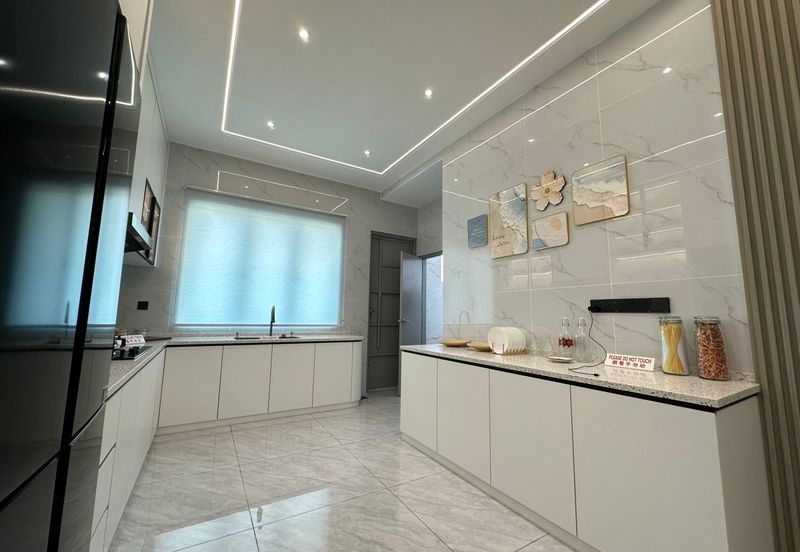 Panoraman Lapangan Perdana - Bandar Seri Botani Freehold Double Storey