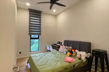 THE COVE HILLSIDE RESIDENCE