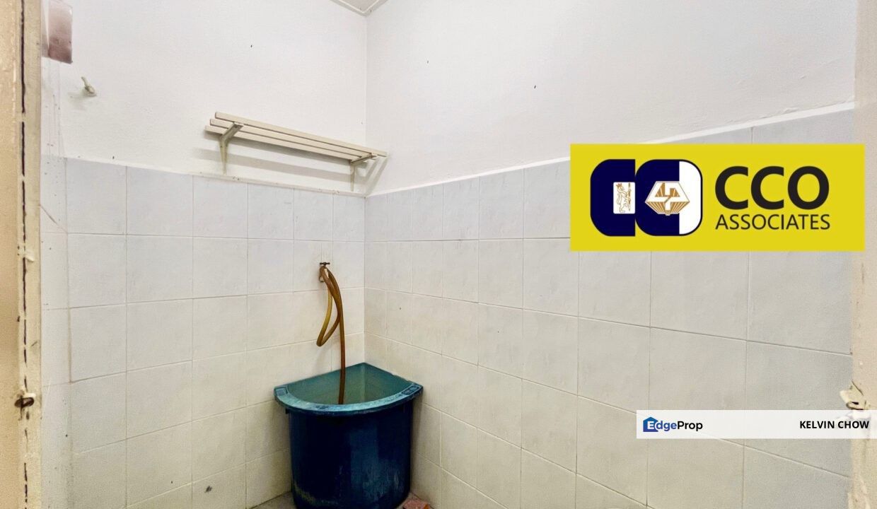 Bercham Taman Gamelan Timur Double Storey House, Perak, Ipoh