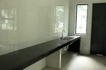 1-ACASIA @ PANORAMA LAPANGAN AKASIA