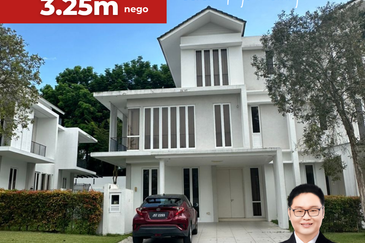 Emerald Bay @ Puteri harbour