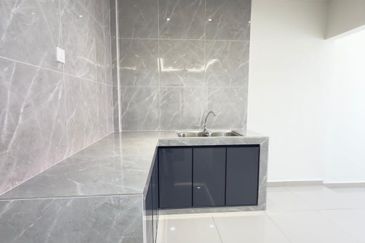 Flat Taman Plentong Utama