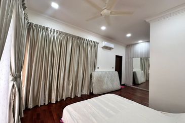 The Canal Garden North, Horizon Hills