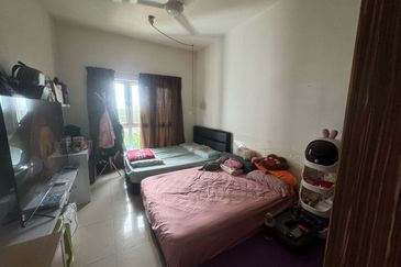 Seasons Luxury Apartments @ Amara Larkin