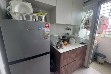 Seasons Luxury Apartments @ Amara Larkin