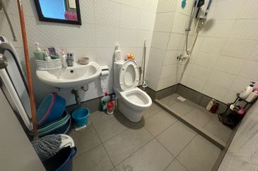 Seasons Luxury Apartments @ Amara Larkin