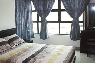 Ujana Executive Apartment