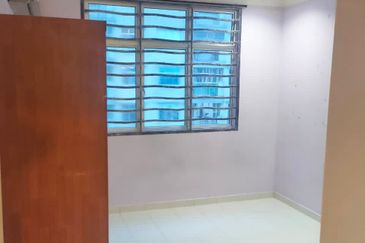 Villa Krystal, Bandar Selesa Jaya