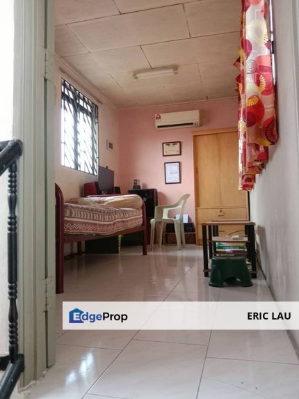 Tun Aminah single storey Terrence house for sale , Johor, Skudai