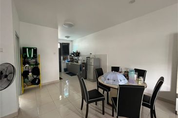 Taman Austin Duta @ Mount Austin Double Storey Terrence house For Sale 