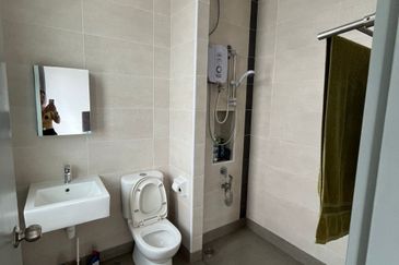 Taman Austin Duta @ Mount Austin Double Storey Terrence house For Sale 