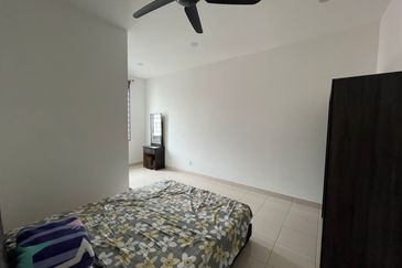 Taman Austin Duta @ Mount Austin Double Storey Terrence house For Sale 