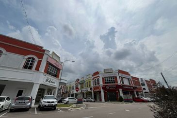 Taman Austin Heights