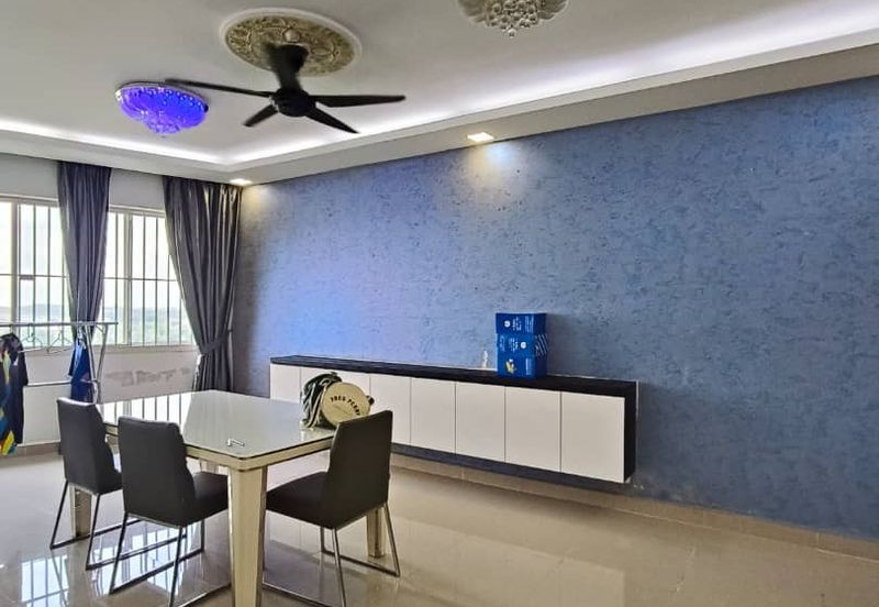 Country Tower Condominium