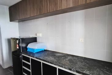 Country Tower Condominium