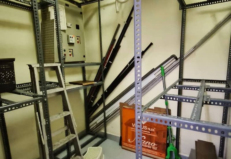 Country Tower Condominium