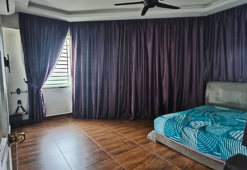 Country Tower Condominium