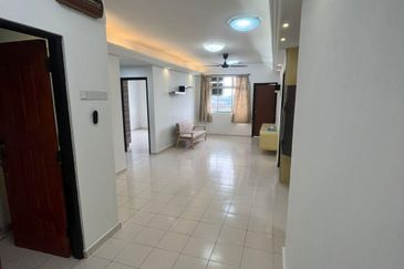 Villa Krystal, Bandar Selesa Jaya