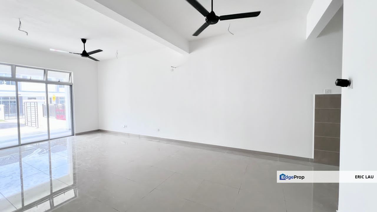 Citrine Hills @ Kangkar Pulai cluster house for rent , Johor, Skudai