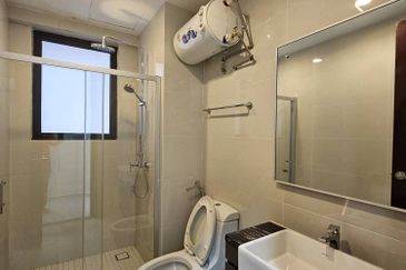 Amberside @ Country Gardens 3bedroom 