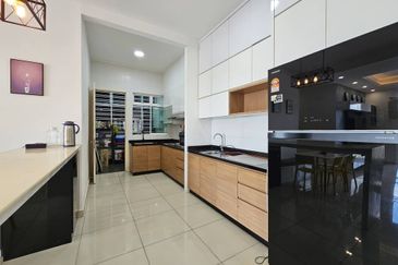 Amberside @ Country Gardens 3bedroom 