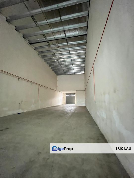 For Rent - Perindustrian Murni Senai 1.5 storey Terrence factory for ...