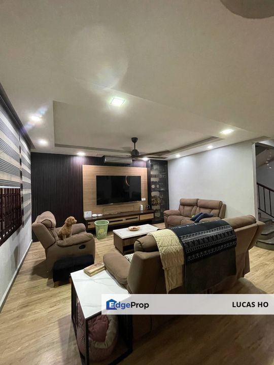 Tampoi Indah Renovated Rm200K 2storey RM698k, Johor, Tampoi