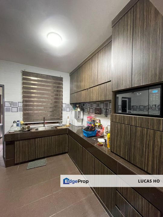 Tampoi Indah Renovated Rm200K 2storey RM698k, Johor, Tampoi