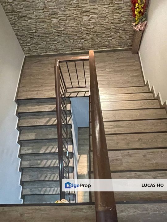 Tampoi Indah Renovated Rm200K 2storey RM698k, Johor, Tampoi